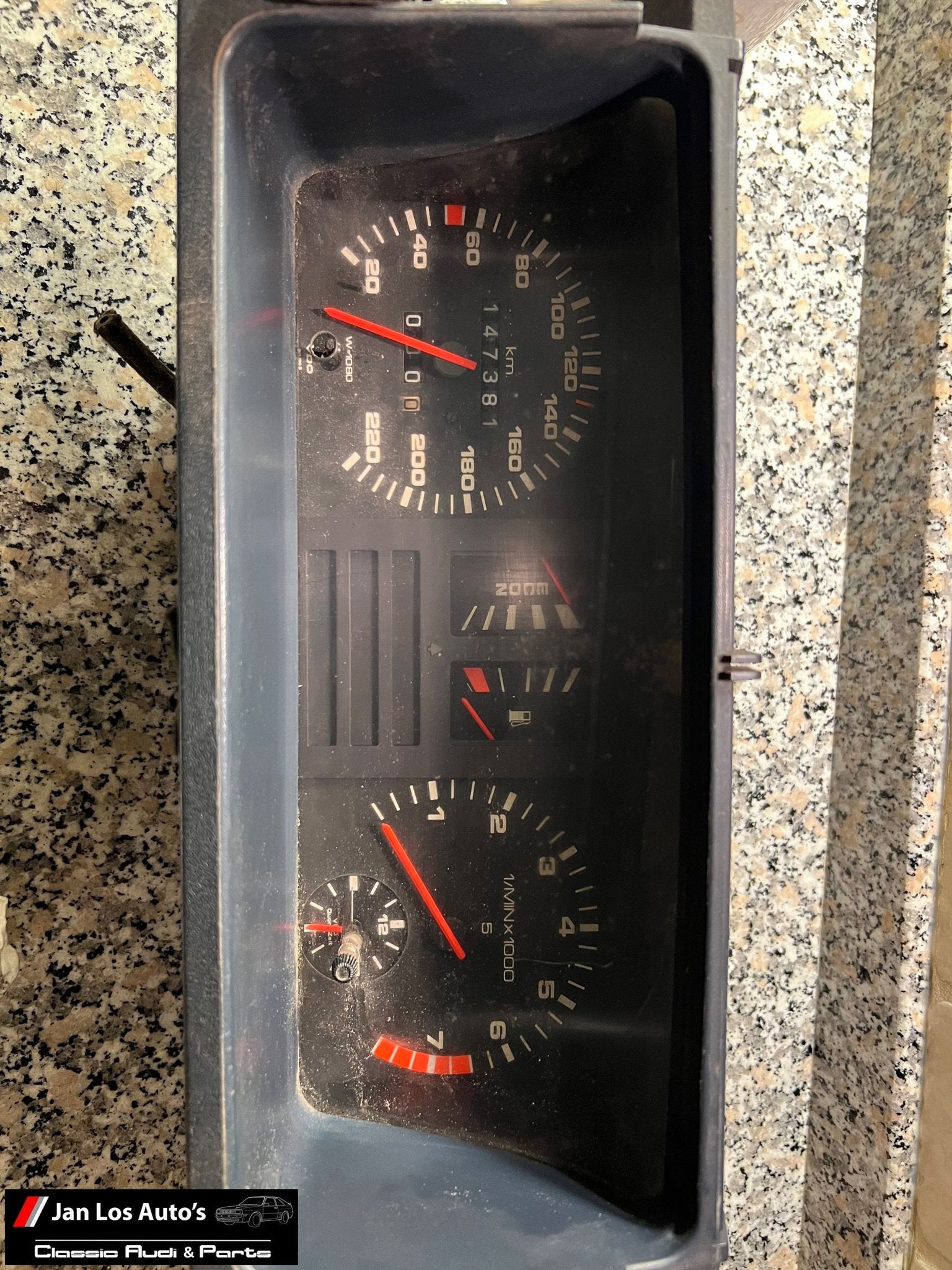 Audi 80 B2 Coupe Typ85 instrumentenpaneel tellerklok km, Gebruikt, -, -, -