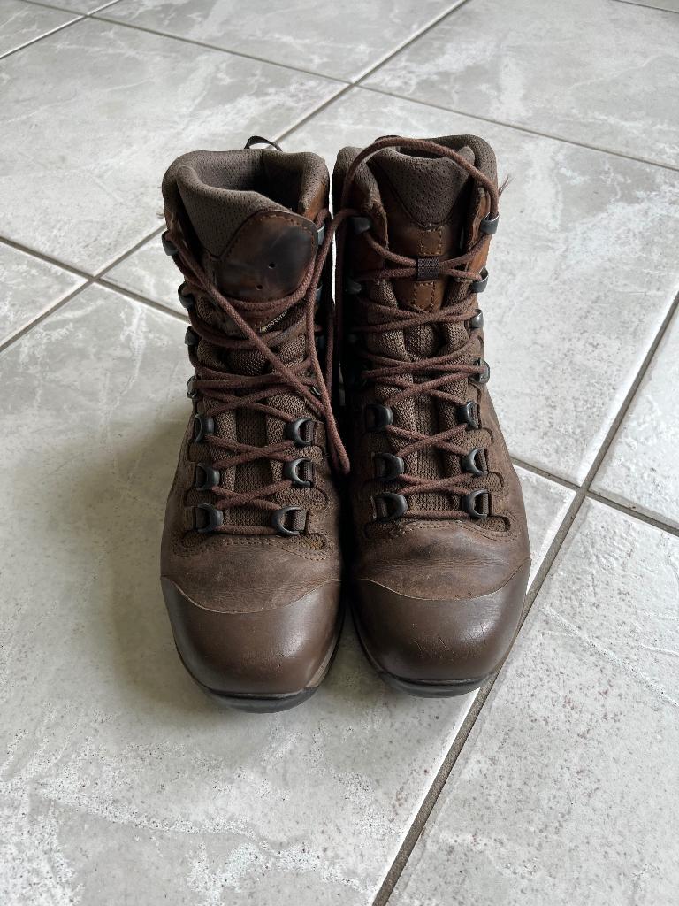 Gedragen paar HAIX Scout legerschoenen maat 7. 40,5, Sport en Fitness, Bergsport en Wandelen, Verzenden, Gebruikt, Schoenen