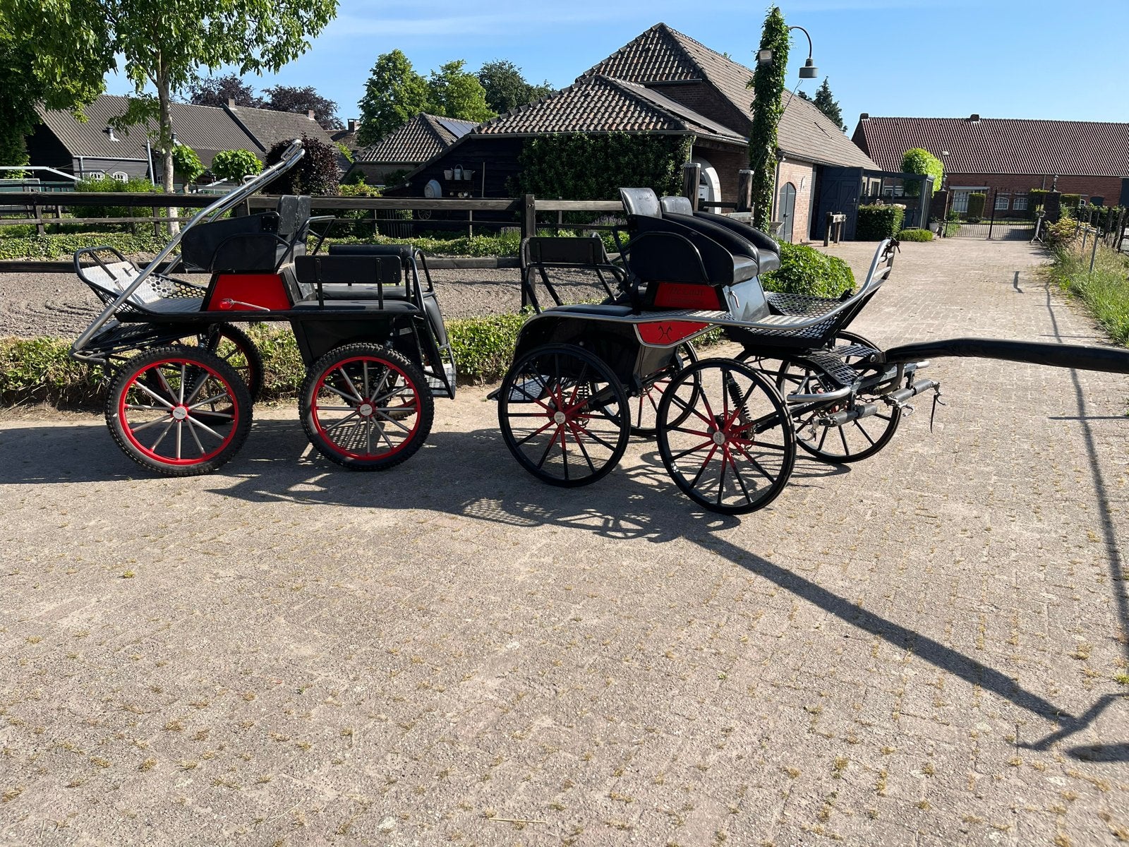 Tk 2 De Laat koetsen, Overige typen, Paard, Gesloten
