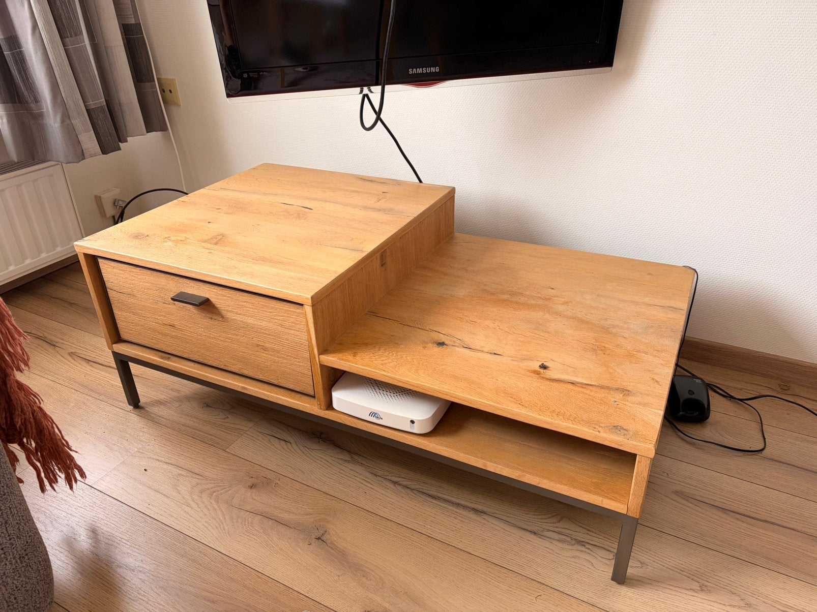 Xoon tv meubel, Ophalen, Zo goed als nieuw, 200 cm of meer, Minder dan 100 cm
