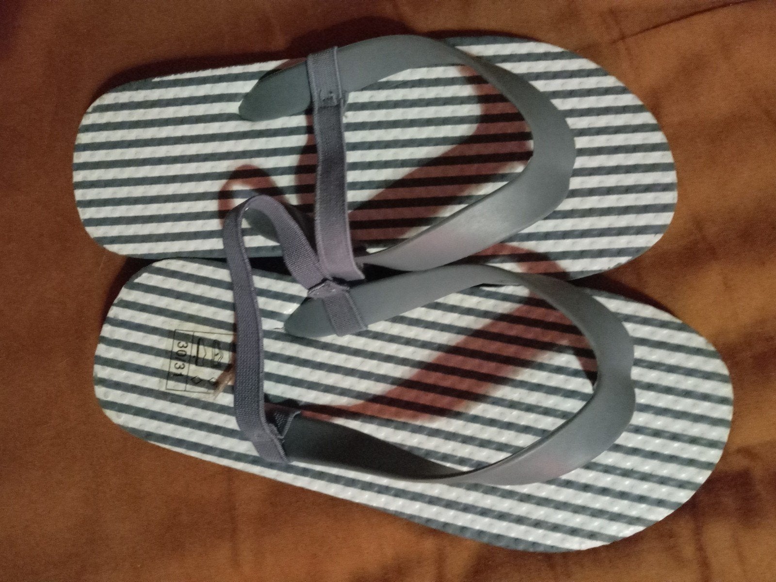 Jongens slippers Nieuw maat 30/31, Ophalen, Nieuw, Jongen, Overige typen