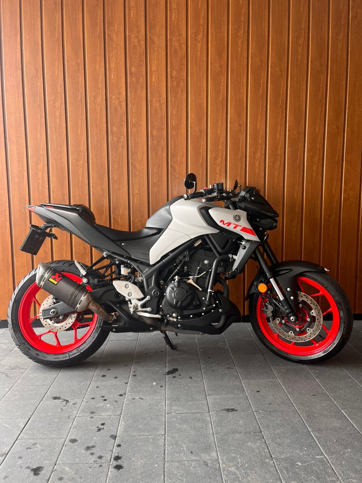 Mooie motor Yamaha MT-03 A2 bouwjaar 2021, 2 cilinders, Particulier, Minimaal motorrijbewijs A2, Handgeschakeld