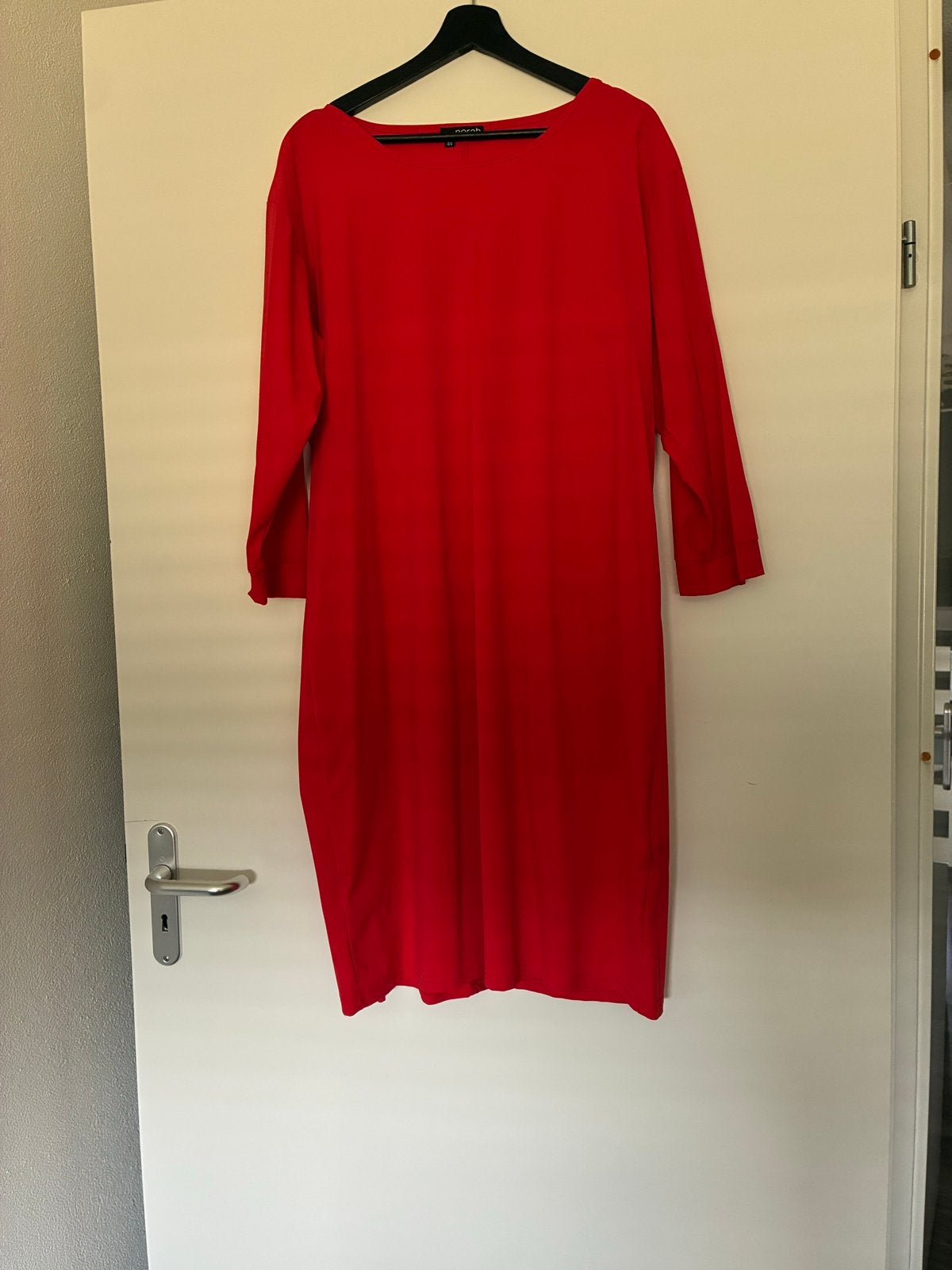 Norah Rood JurkTuniek Maat 44 en Vest Maat 42, Kleding | Dames, Truien en Vesten, Ophalen of Verzenden, Zo goed als nieuw, Maat 42/44 (L)