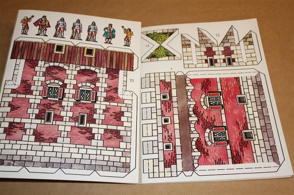 Make-a-model Castle. Bouwplaat-boek., Ophalen of Verzenden, Gelezen, Overige onderwerpen