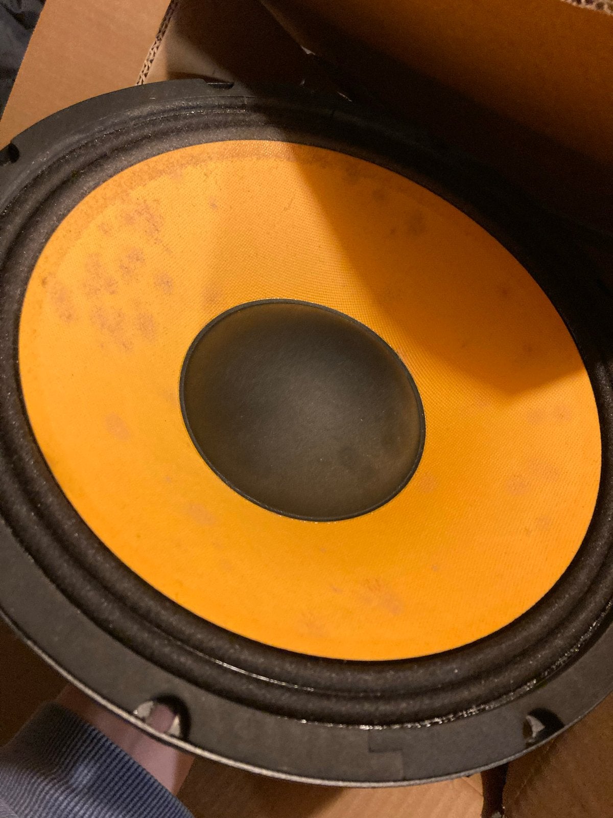 Markbass Yellow Line 12 inch basgitaar speaker (defect), Ophalen of Verzenden, Gebruikt, 100 watt of meer