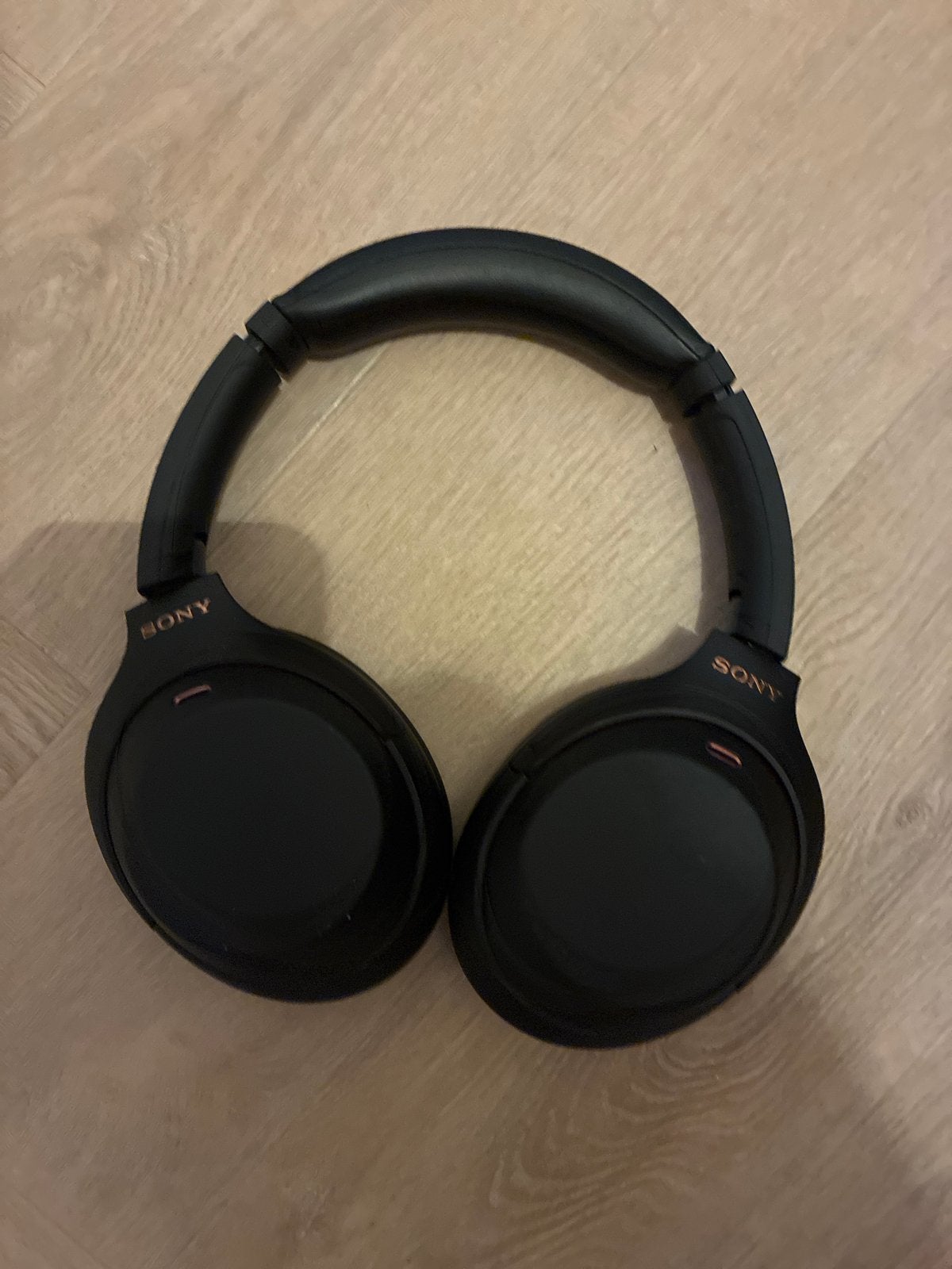 Sony WH-1000XM4 - Defecte koptelefoon (gaat niet aan), Audio, Tv en Foto, Verzenden, Bluetooth, Sony, Info@sony.nl