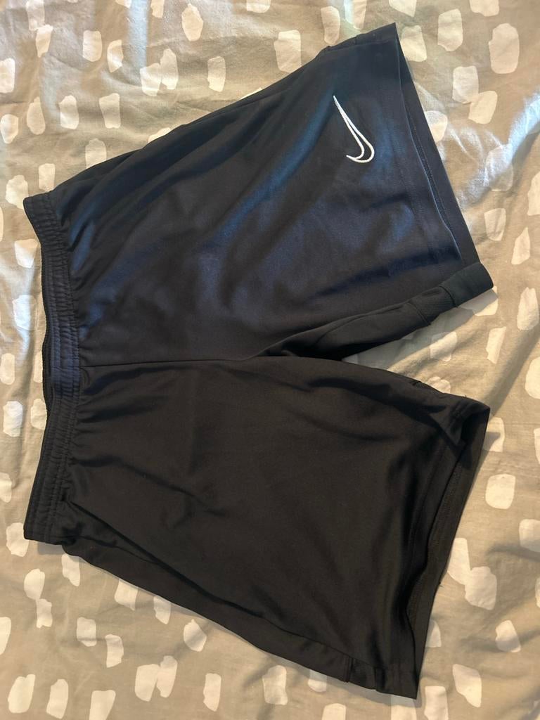 Nike Dri-FIT Sportshort Zwart Maat M, Ophalen of Verzenden, Zo goed als nieuw, Zwart