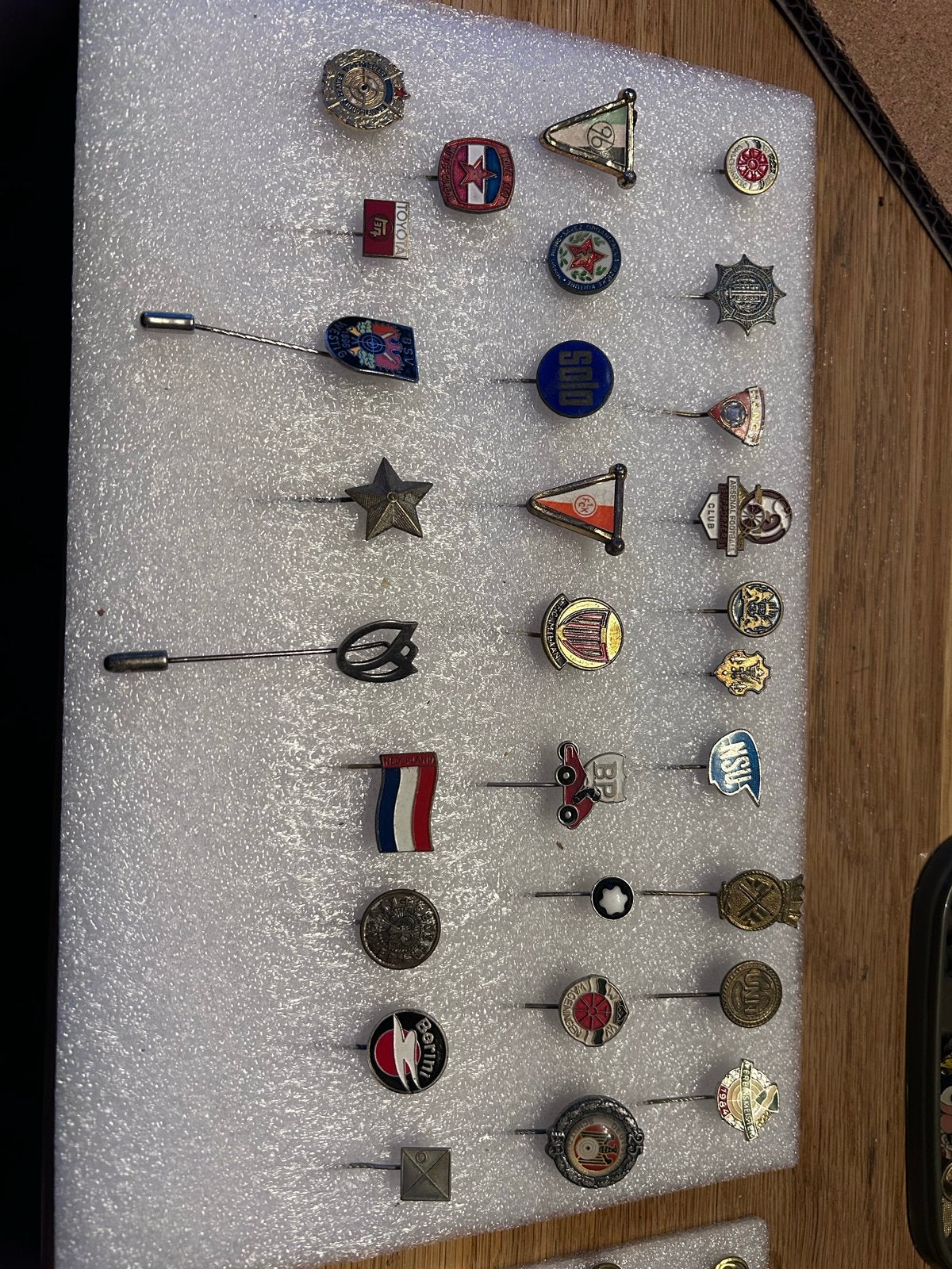 Verzameling vintage speldjes, Ophalen of Verzenden, Gebruikt, Sport, Speldje of Pin