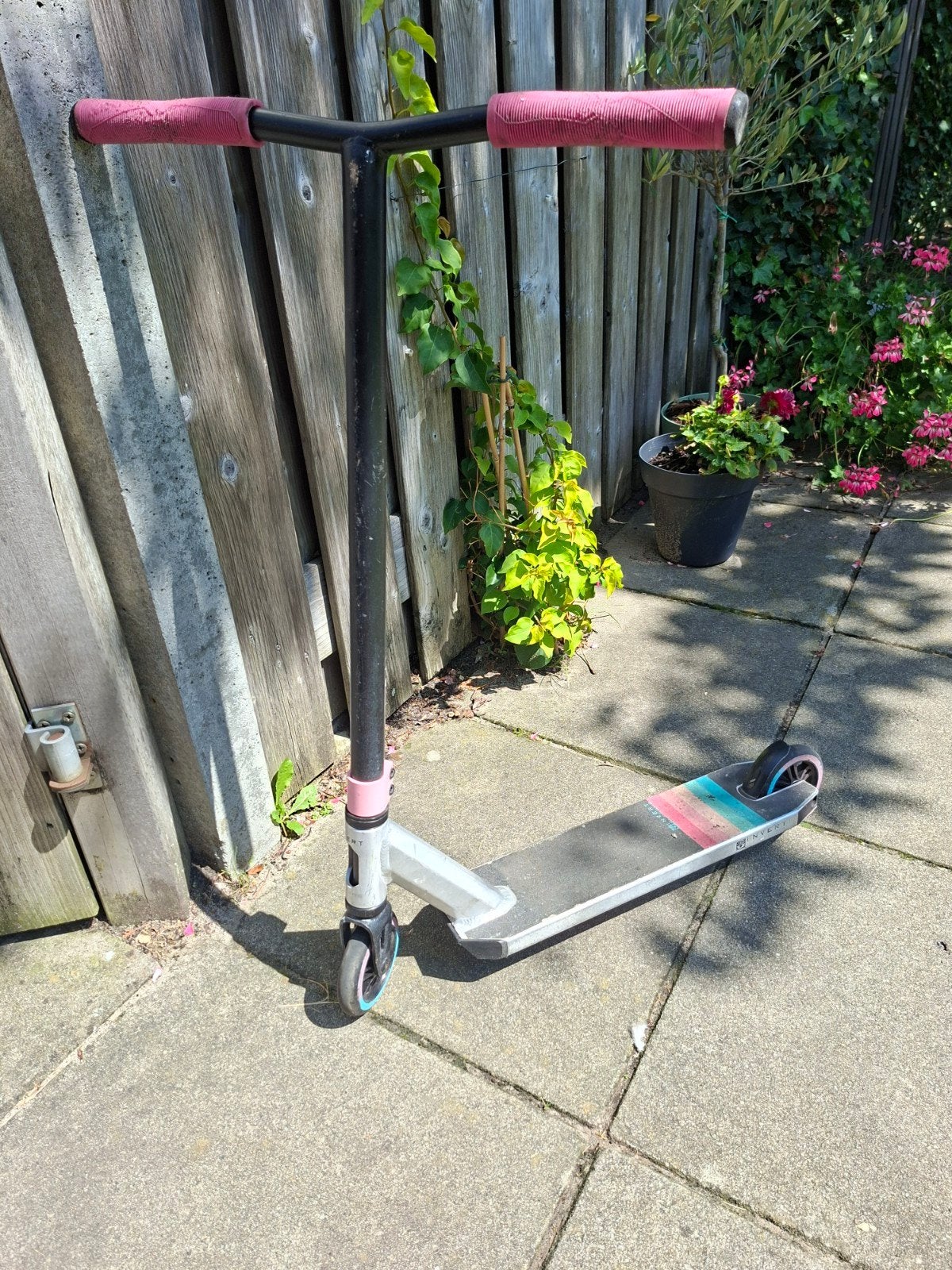 Invert Supreme Stuntstep - Gebruikt maar in goede staat, Fietsen en Brommers, Steps, Ophalen, Gebruikt, Gewone step, Invert Supreme