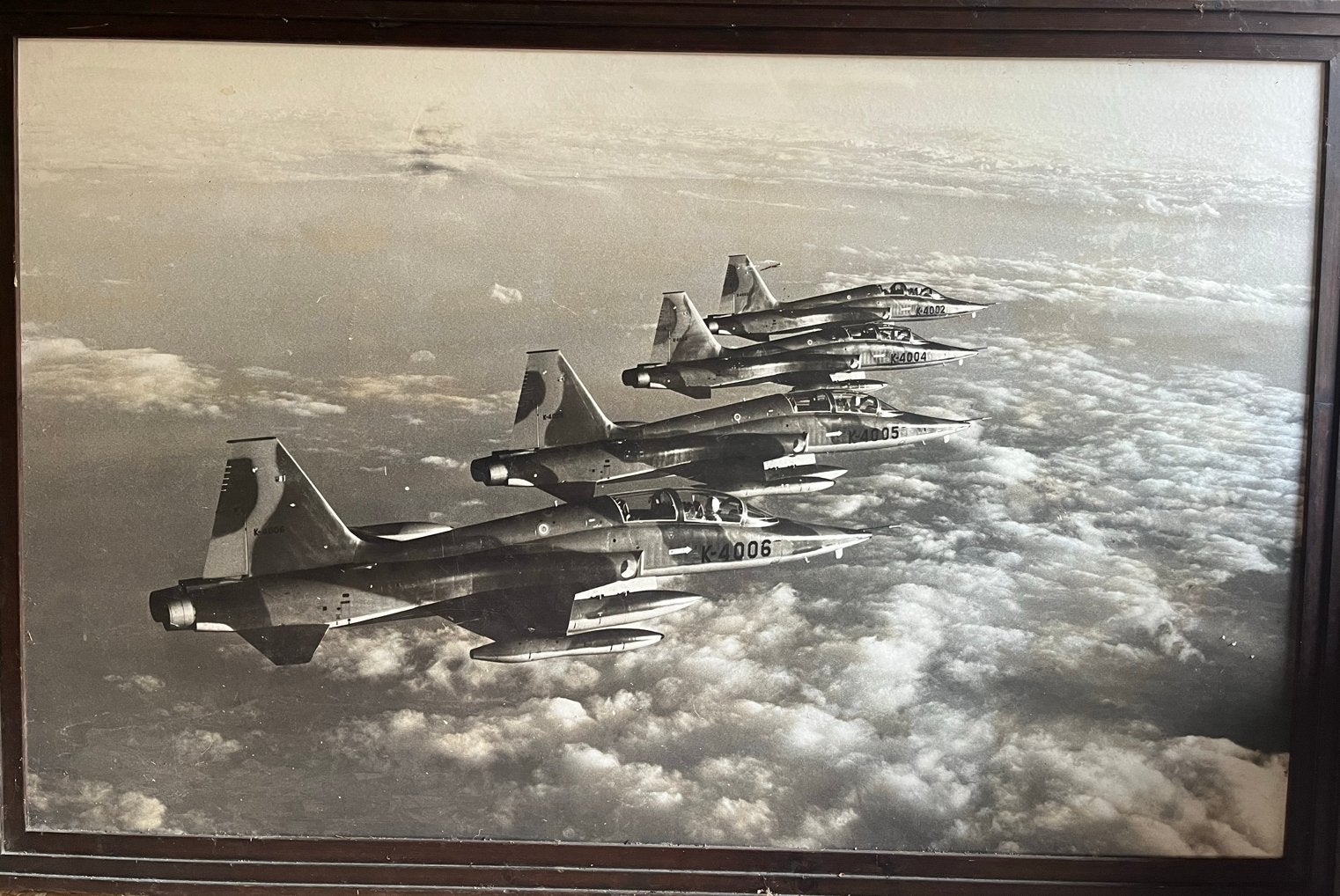 Groot historisch schilderij Northrop NF-5 gevechtsvliegtuige, Gebruikt, 125 cm of meer, Ophalen of Verzenden, Schilderij