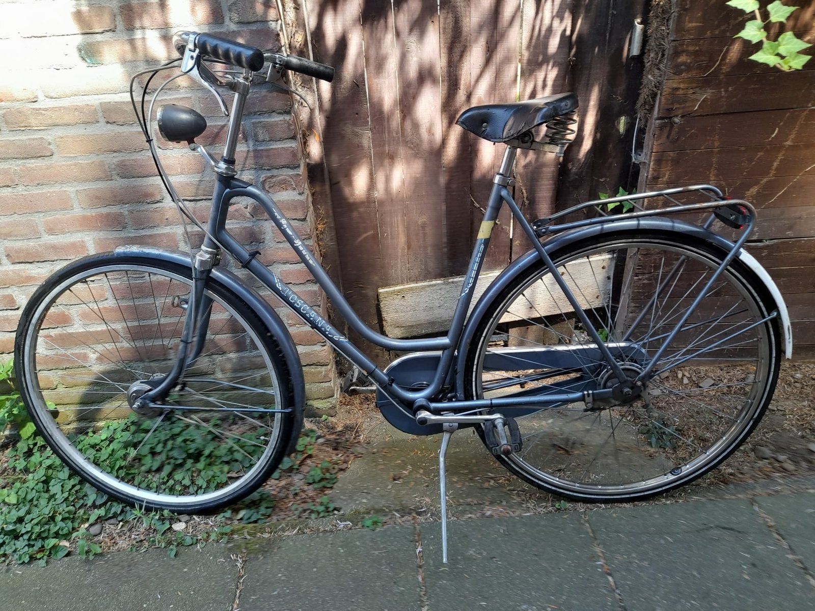 Damesfiets, Ophalen, Zo goed als nieuw