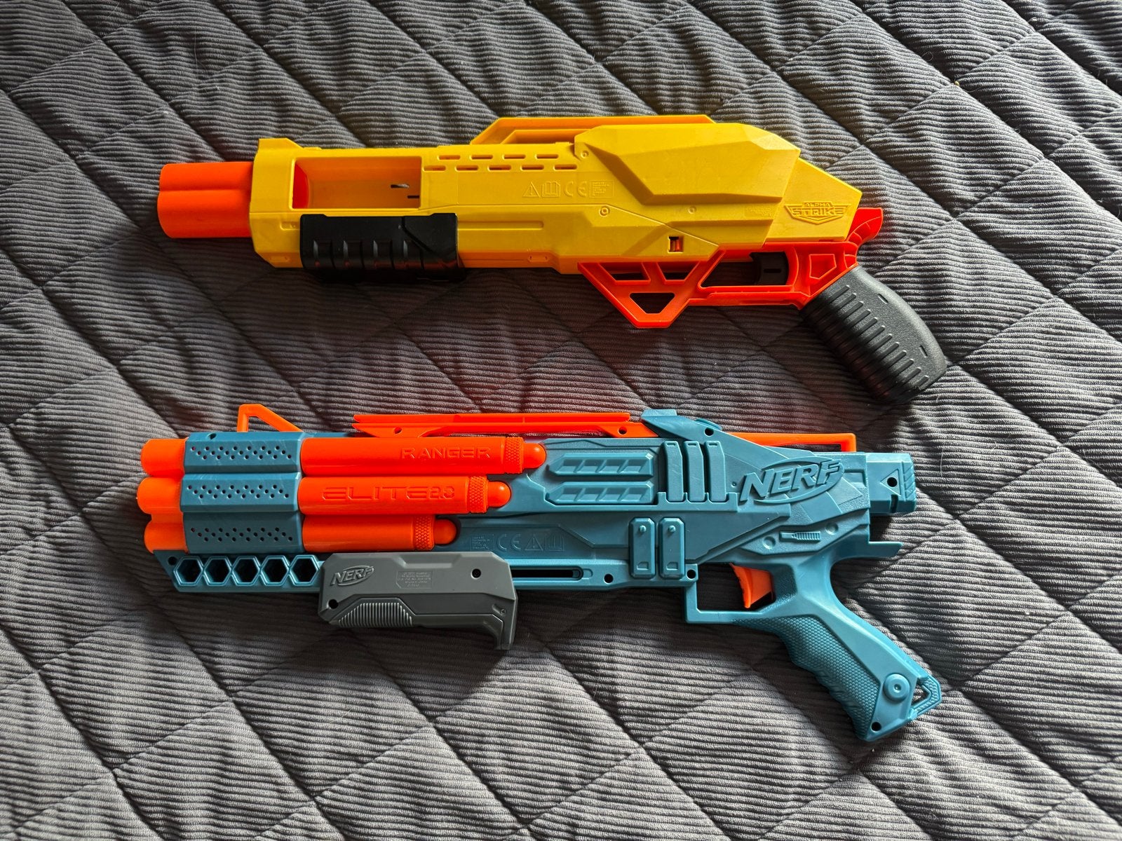 Nerf Elite 2.0 Ranger en Nerf shotgun speelgoedgeweren, Ophalen, Gebruikt, Jongen of Meisje