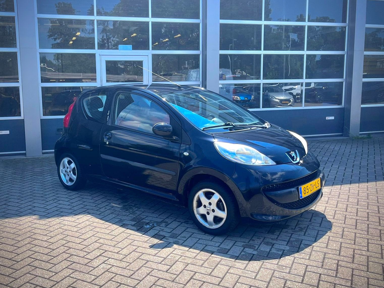 Peugeot 107 1.0 12V 3DR 2008 | APK 2027 | ALLSEASON, Auto's, Voorwielaandrijving, Stof, 4 stoelen, Origineel Nederlands