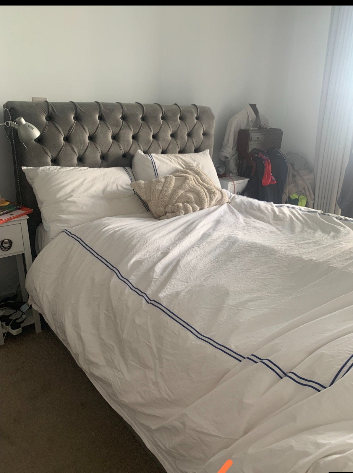 Nieuw bed met gestoffeerd hoofdbord, Ophalen of Verzenden, Nieuw