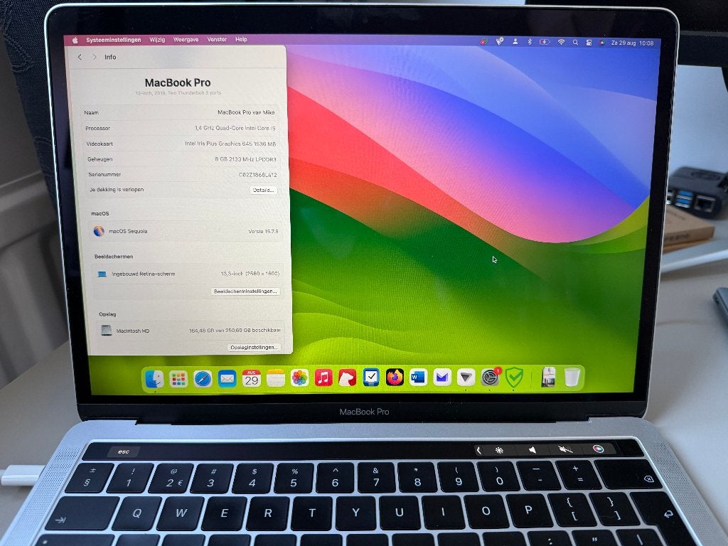 MacBook Pro 13-inch (2019) - Zeer goede staat, 256 GB, Qwerty, 8 GB, 13 inch