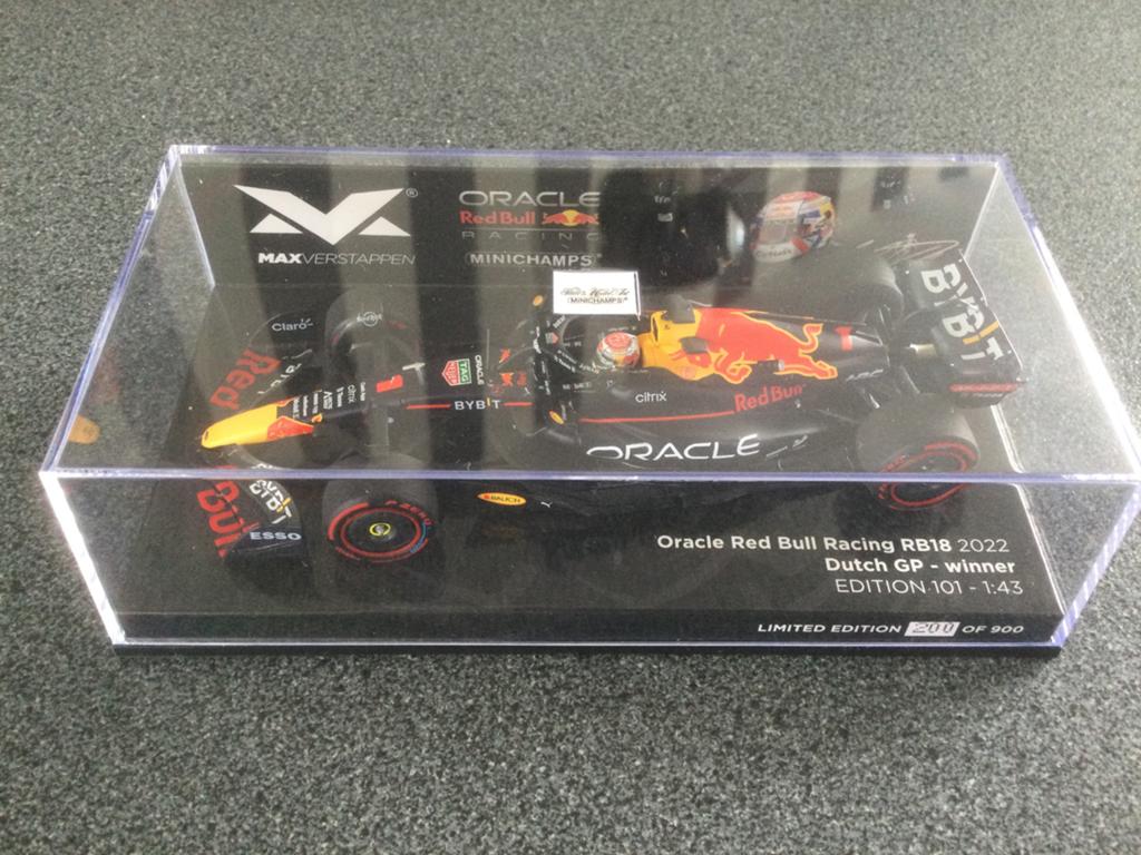 Max Verstappen RB18 Winnaar GP Zandvoort 2022 1:43, Ophalen of Verzenden, Nieuw, Auto, MiniChamps