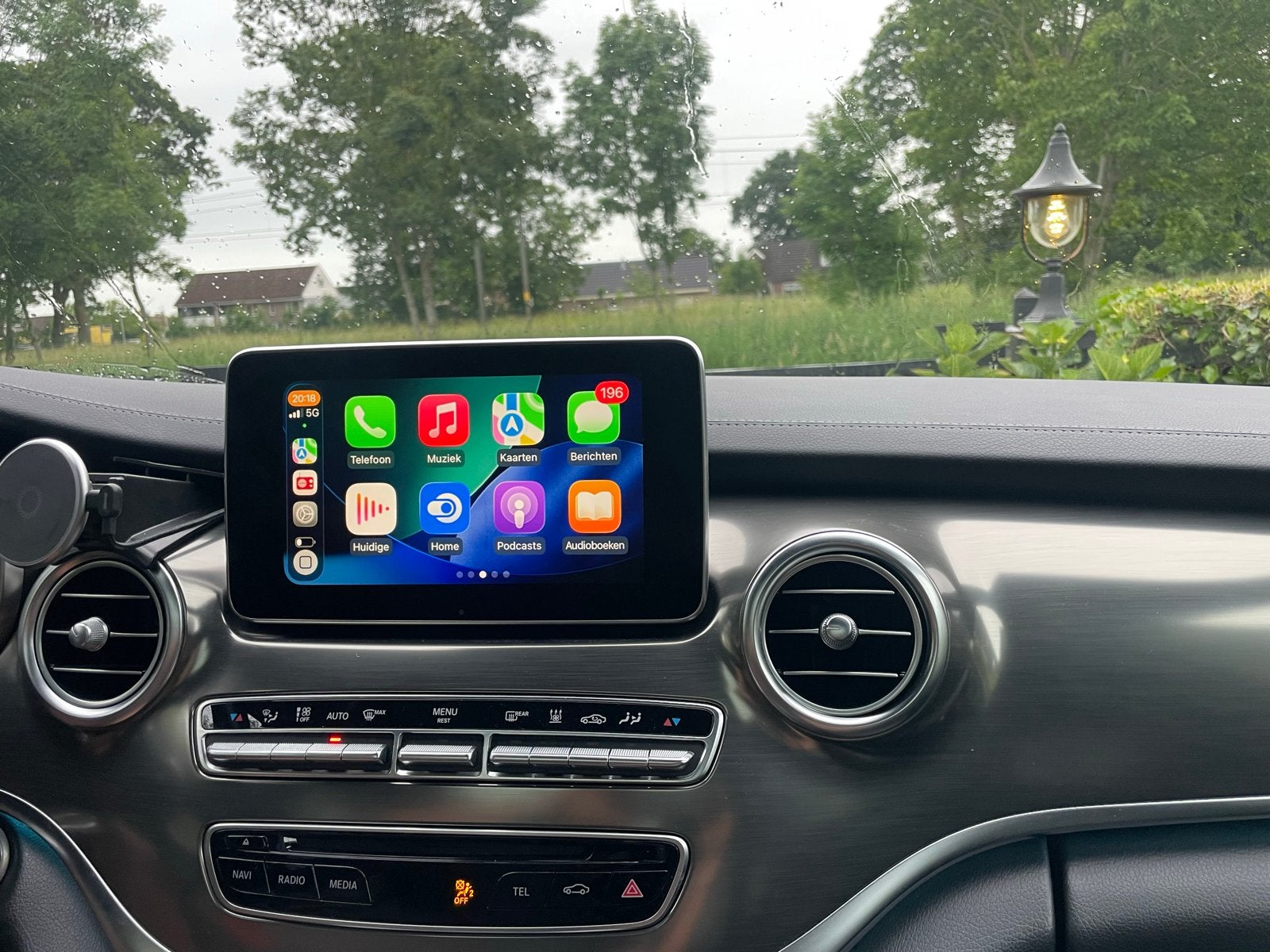 Mercedes-Benz Centraal Display-navigatie-V-klasse w447, Auto diversen, Autoradio's, Ophalen, Nieuw