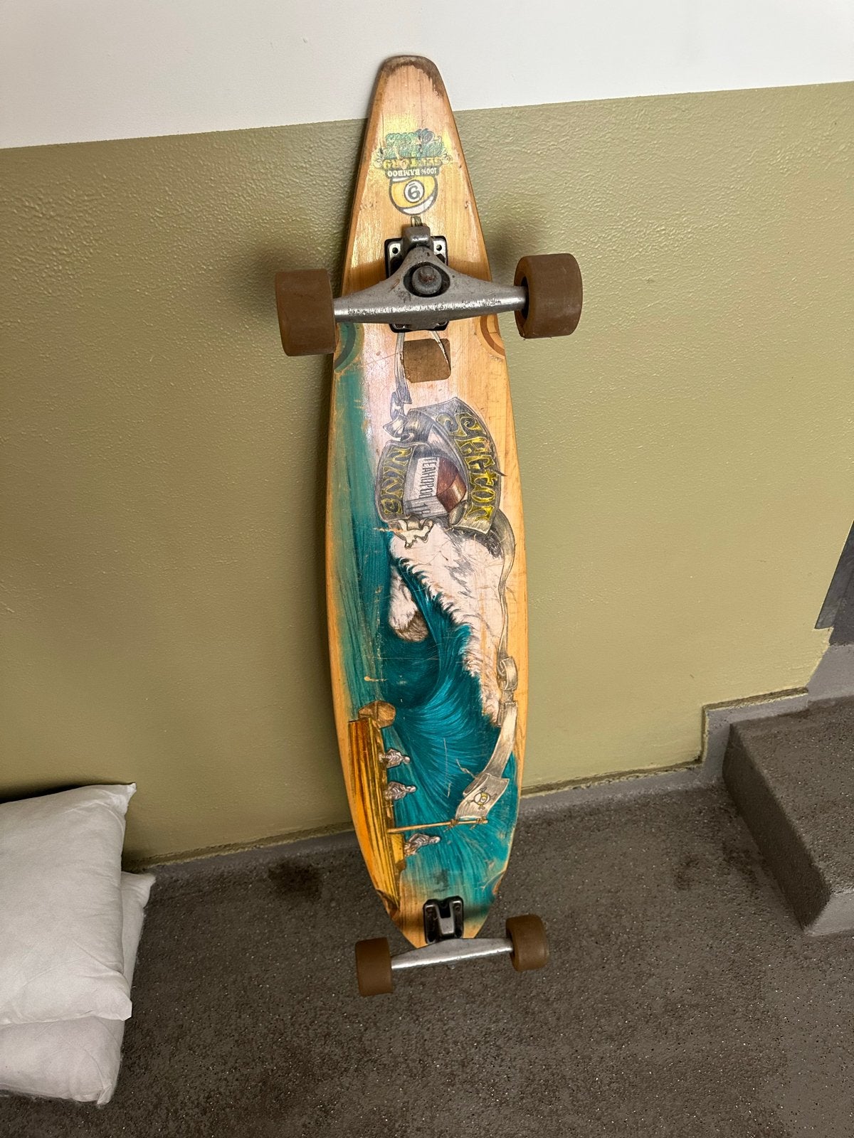 Longboard met uniek design, Sport en Fitness, Skateboarden, Ophalen, Gebruikt, Skateboard, Longboard