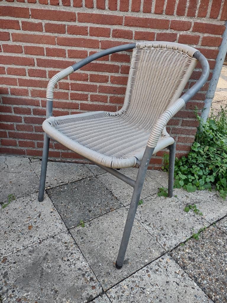 Nette, stevige tuinstoel. Terras stoel, bijzet stoel, buiten, Ophalen, Kunststof, Gebruikt, Onb