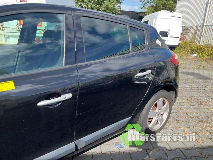 Portier 4Deurs links-achter van een Renault Megane (TEGNE), Gebruikt, -, -, Ophalen of Verzenden