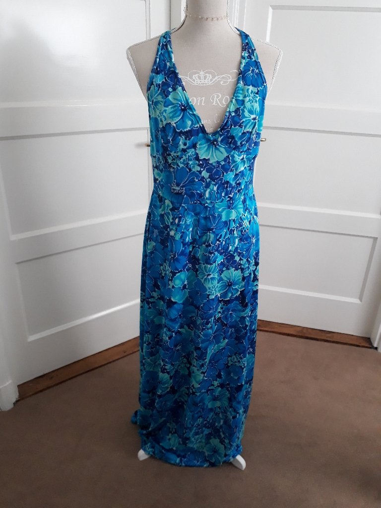 Mooie lange jurk       maat 44, Kleding | Dames, Jurken, Maat 42/44 (L), Zo goed als nieuw, Onder de knie, Verzenden