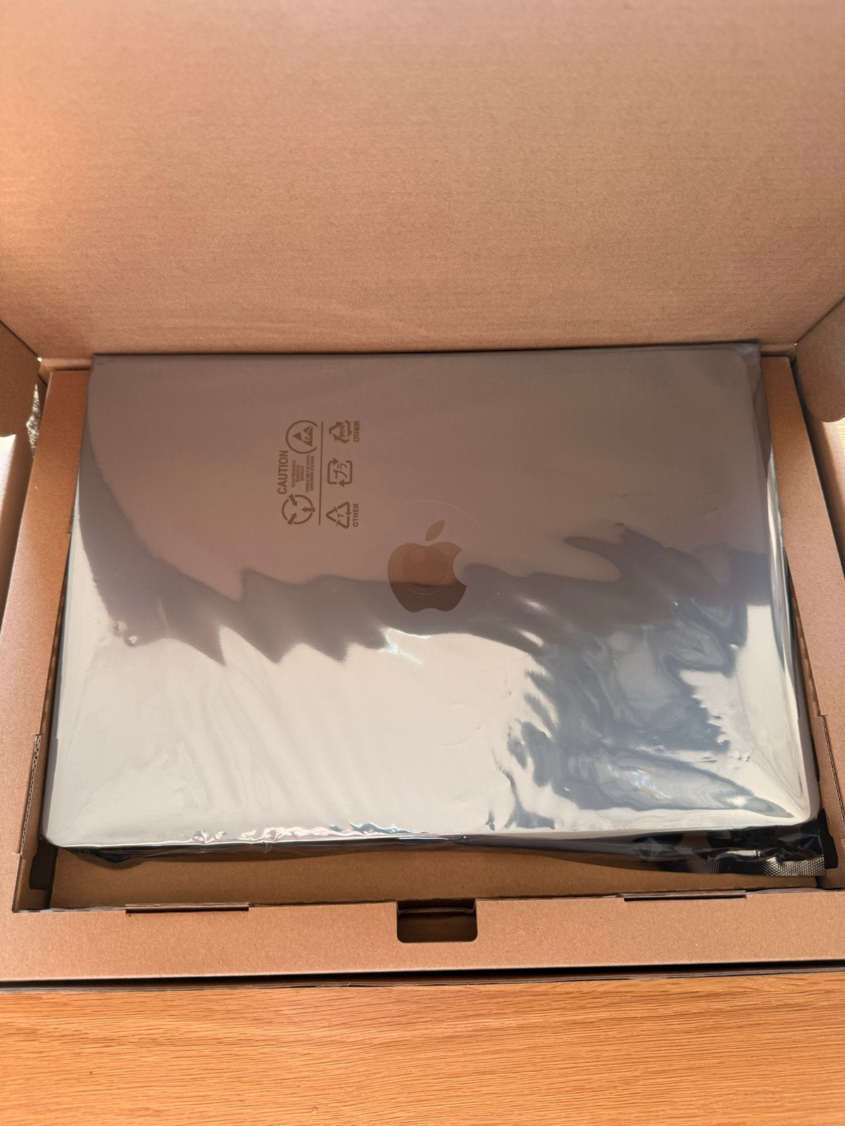 Nieuw scherm voor 14-inch MacBook Pro (2024 model), Ophalen, 101 t/m 150 Hz, Nieuw, Ultra HD (4K)
