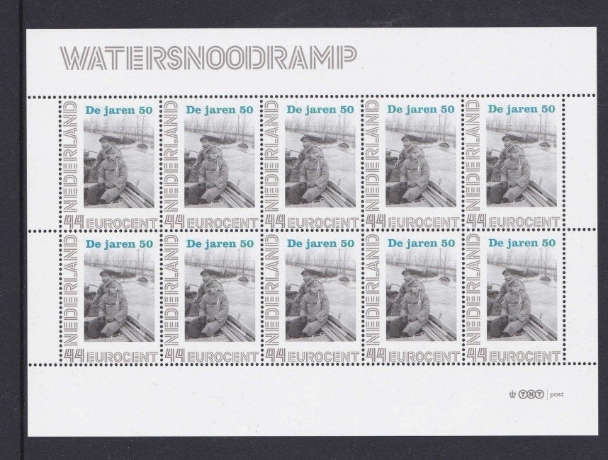 Nostalgie in postzegels Vel Watersnoodramp, Postzegels en Munten, Ophalen of Verzenden, Postfris