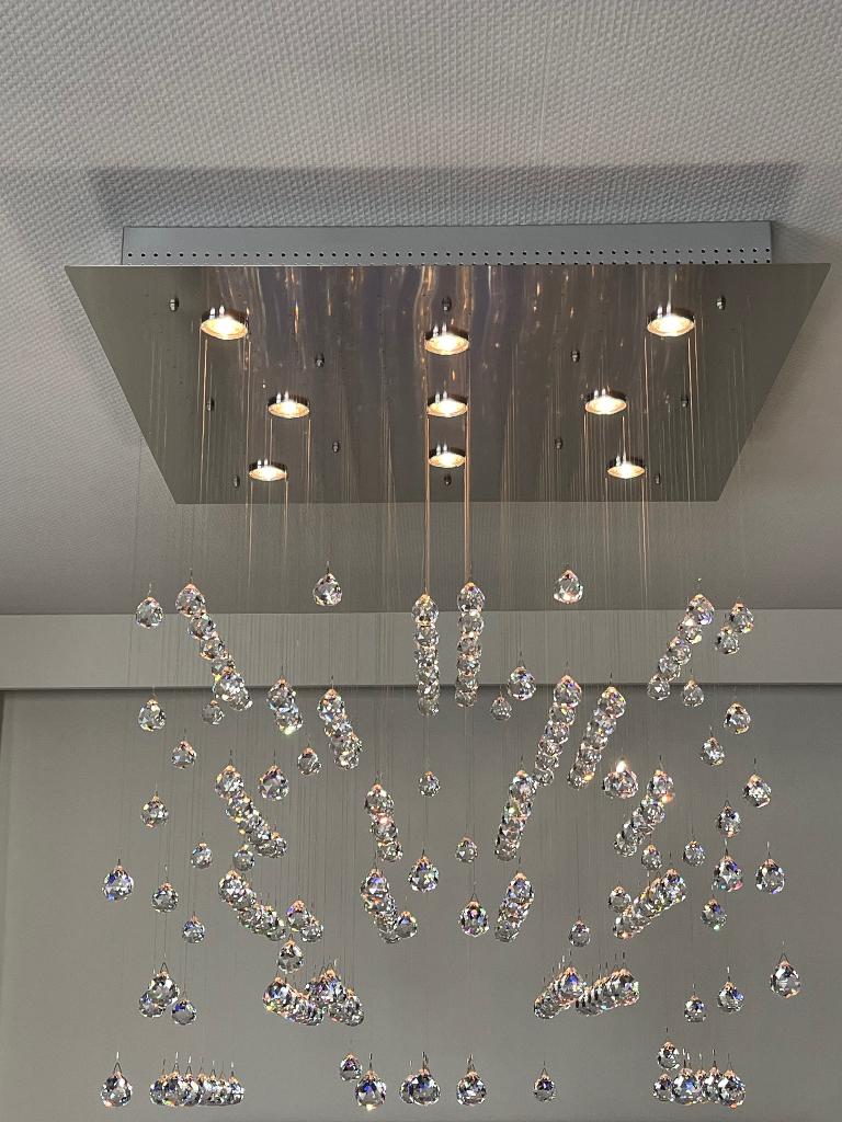 Mooie kristallen plafond lamp met zwervende kristallenbollen, Ophalen, Overige materialen, Zo goed als nieuw, 75 cm of meer