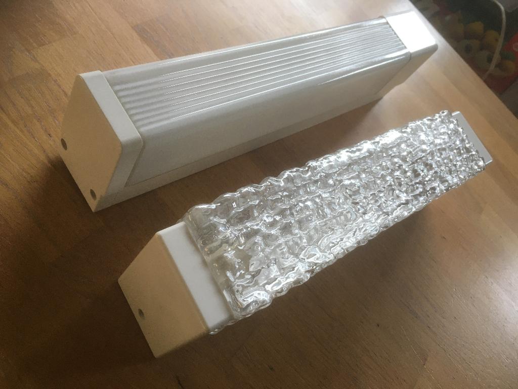 2 ouderwetse strakke badkamerlampen glas, Ophalen of Verzenden, Zo goed als nieuw, Glas, Retro
