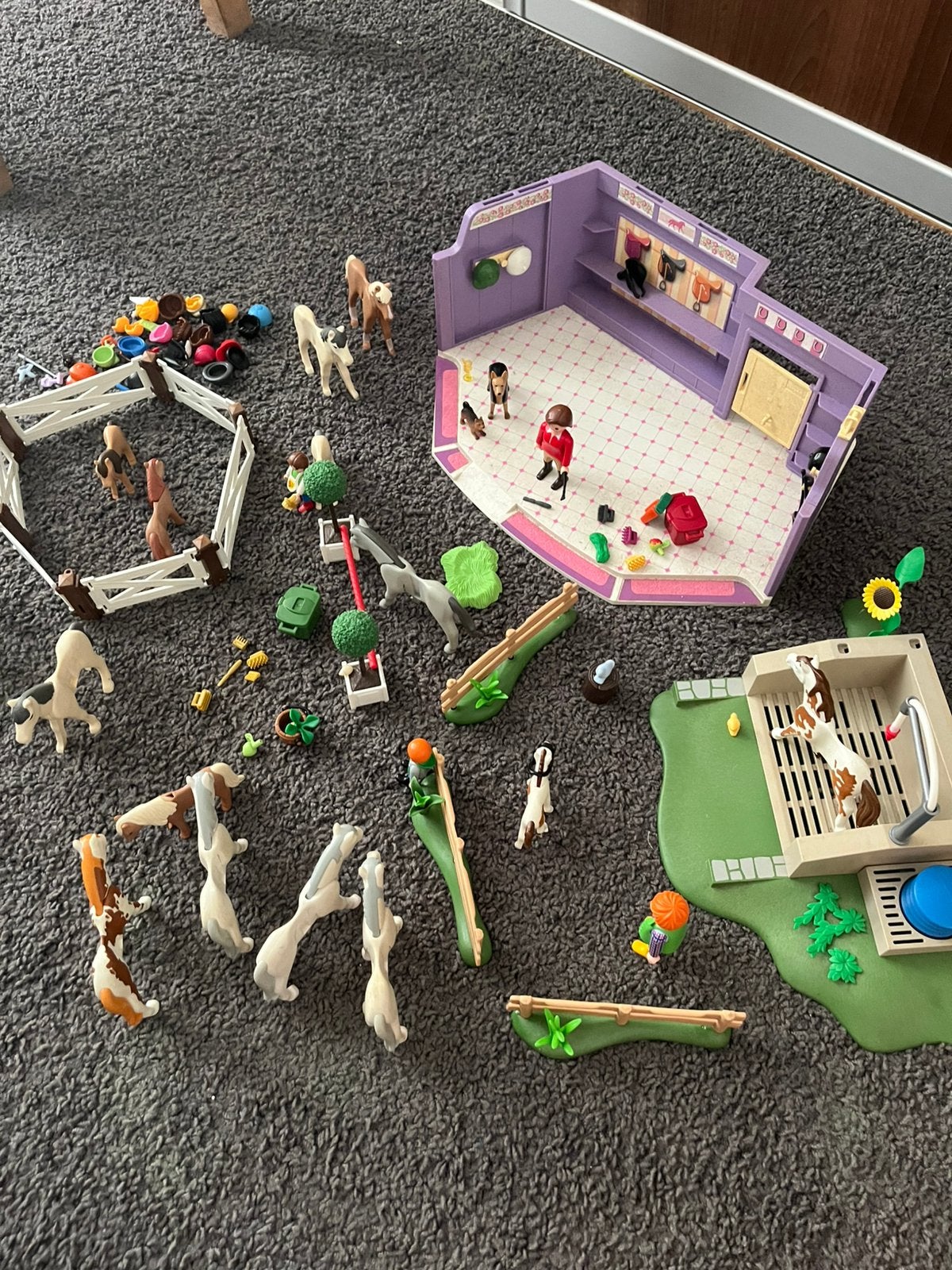 Playmobil, paarden, zadelkamer, poetsplaats, Ophalen of Verzenden, Zo goed als nieuw