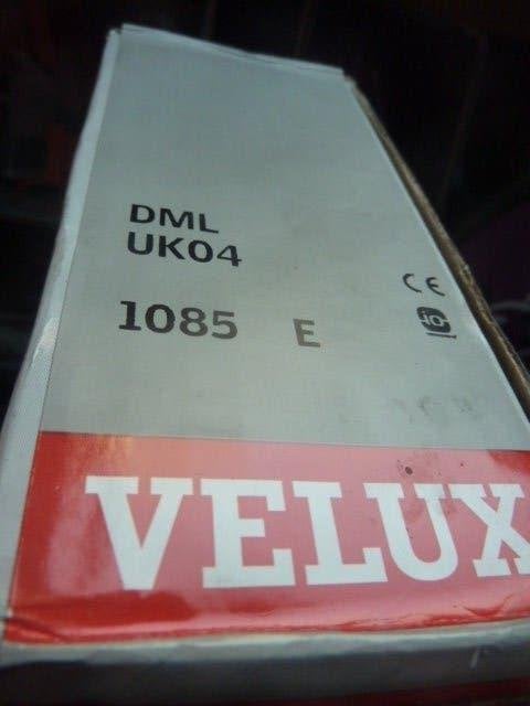Nieuw Velux elekt. verduisterend gordijn / UK04 ( 134 x 98, Huis en Inrichting, Verduisterend, Beige, 134 cm, Nieuw