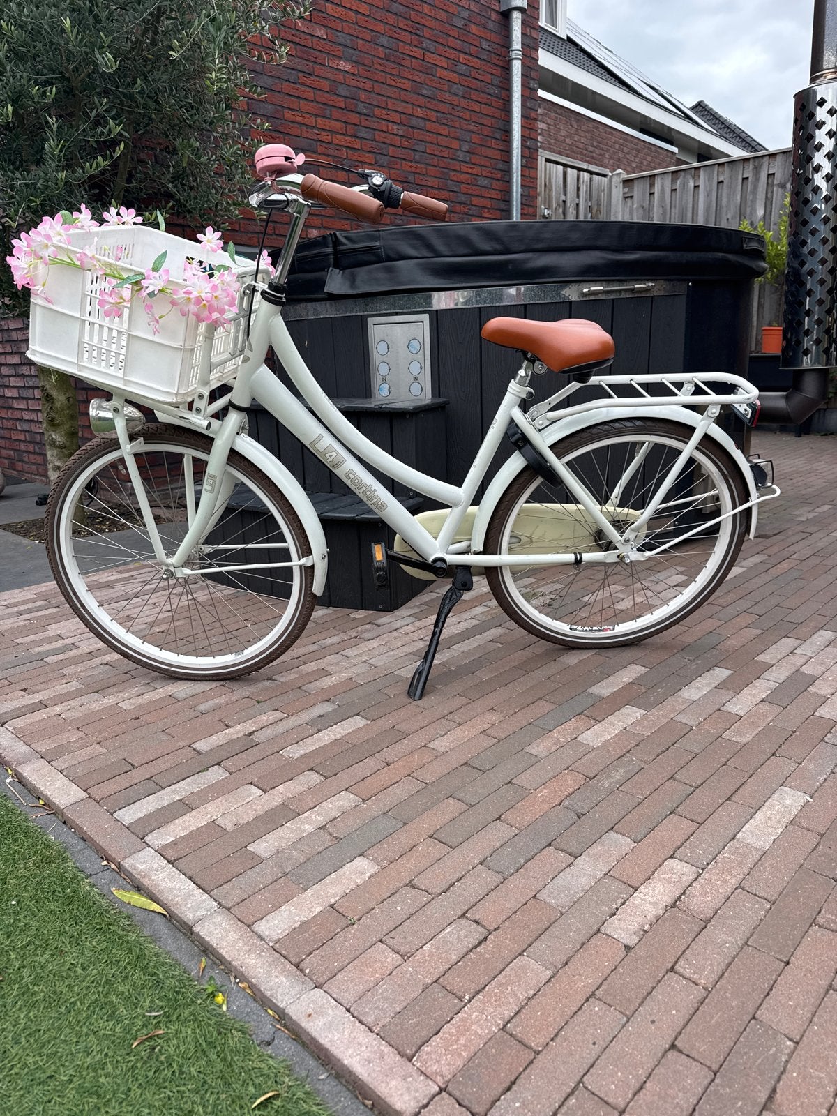 Witte U4 Cortina 24 inch met mand en versnellingen, Fietsen en Brommers, Ophalen, Zo goed als nieuw, 24 inch, Versnellingen