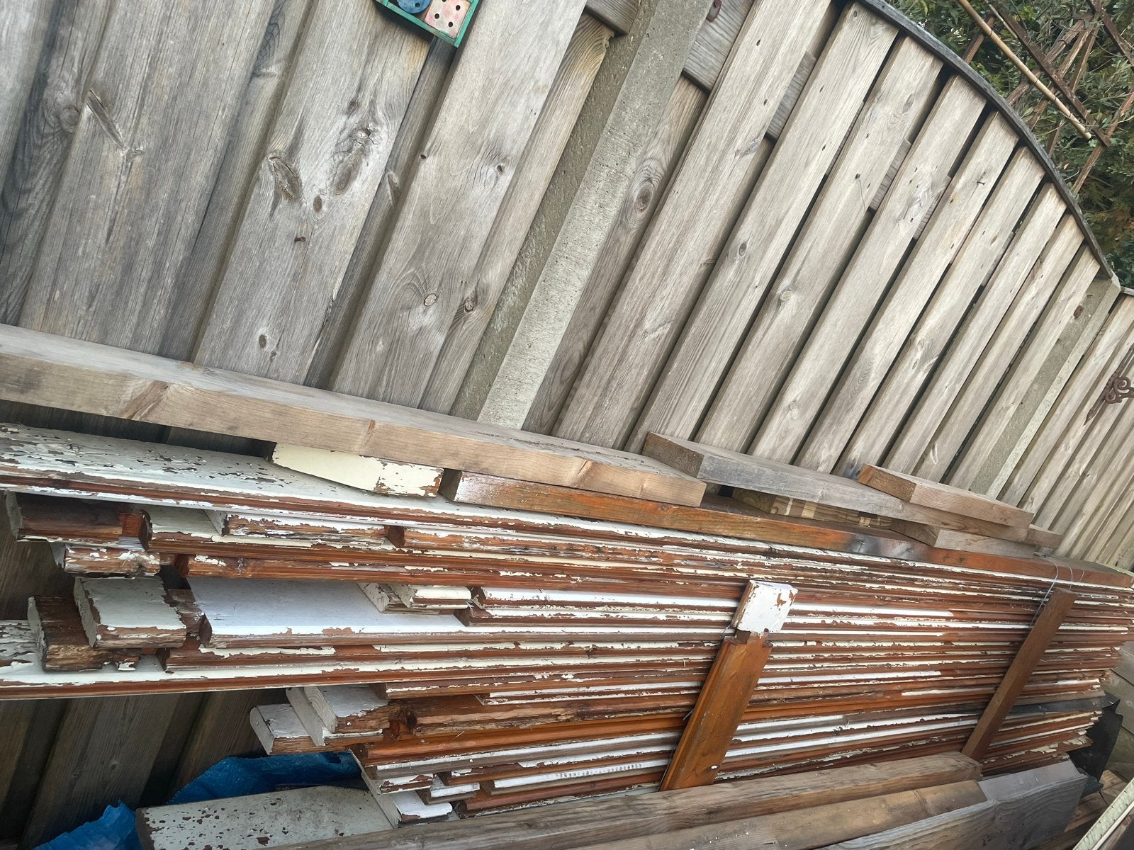 Douglas balken en rabat planken, Doe-het-zelf en Verbouw, Ophalen, Gebruikt, 25 tot 50 mm, 300 cm of meer