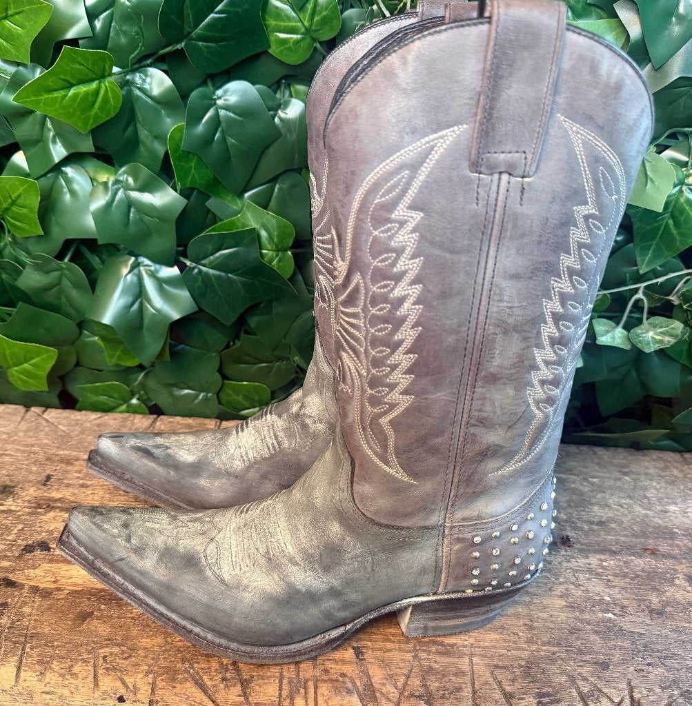 prachtige  Nieuwe aparte Sendra laars maat 37, Nieuw, Ophalen of Verzenden, Sendra, Grijs