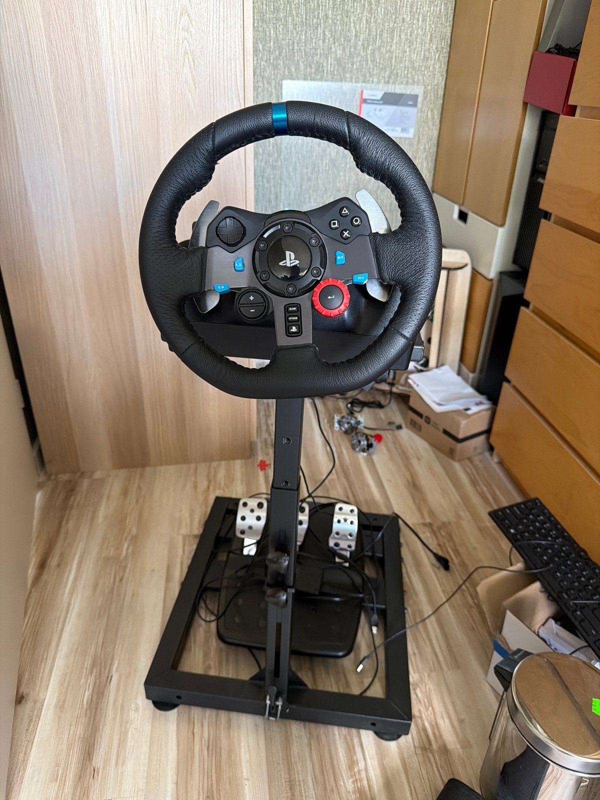 Logitech G29 racestuur met pedalen en Wheel Stand Pro, Ophalen, Racestuur, Force feedback, Zo goed als nieuw