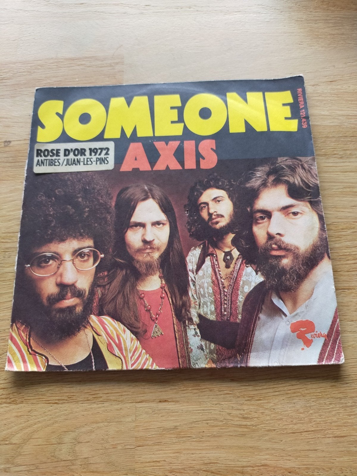 Axis , Someone, Ophalen of Verzenden, Zo goed als nieuw, Pop