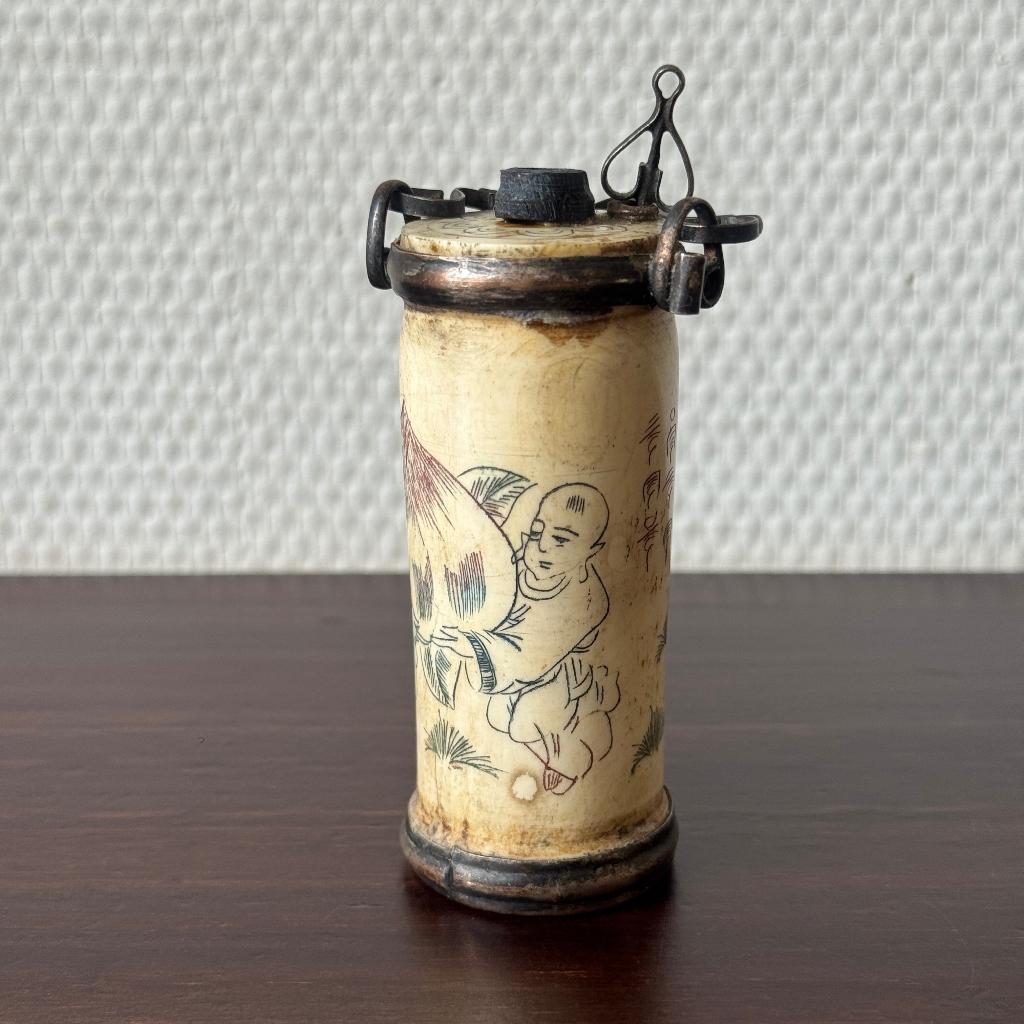 Antieke Japanse Netsuke Opium Pijp, Koper en Been, 19e eeuw, Ophalen of Verzenden