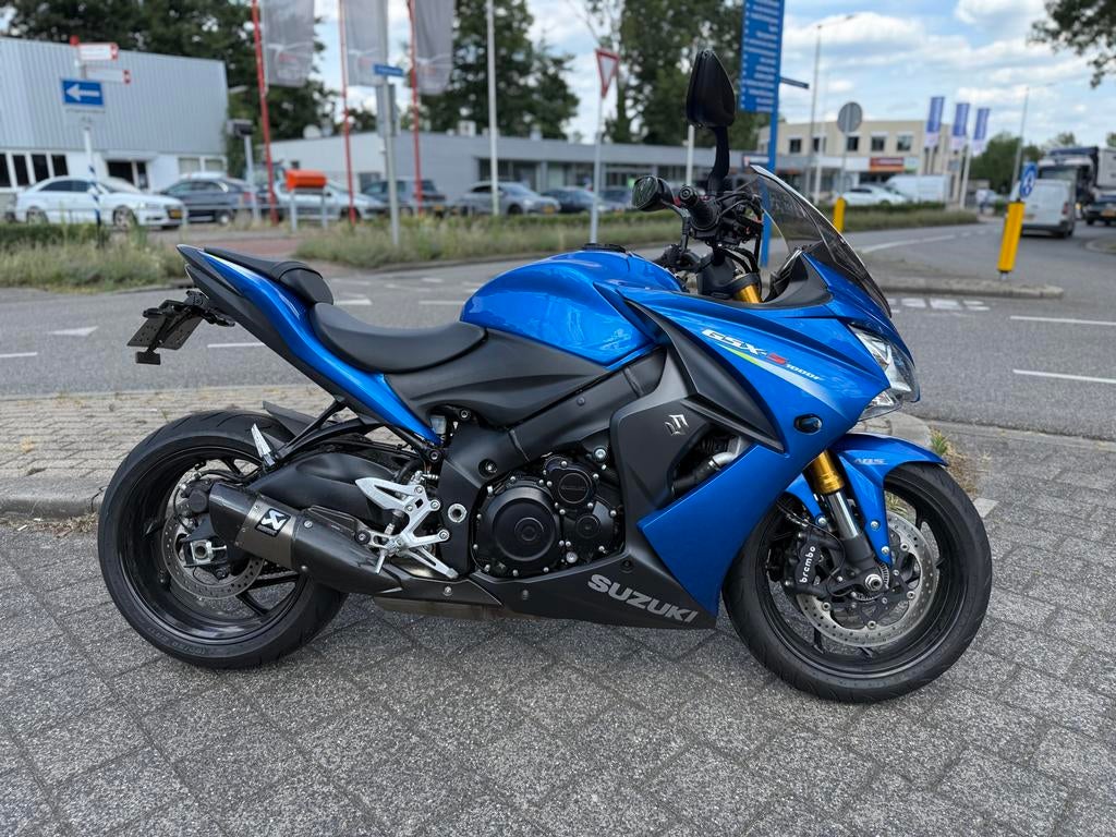 Suzuki GSX-S 1000F ABS Akrapovic Gsx s 1000 F Naked Tour, Motoren, Motoren | Suzuki, 4 cilinders, Motorrijbewijs A, Gebruikt, Particulier