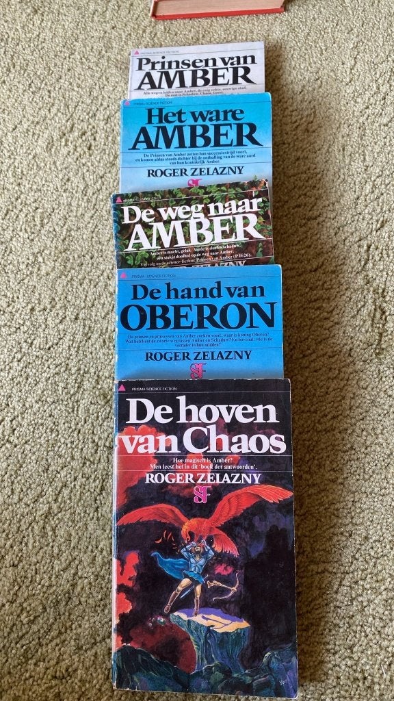 Prinsen van Amber serie 3 euro per stuk of 10 euro in totaal, Ophalen of Verzenden, Gelezen, Roger Zelazny