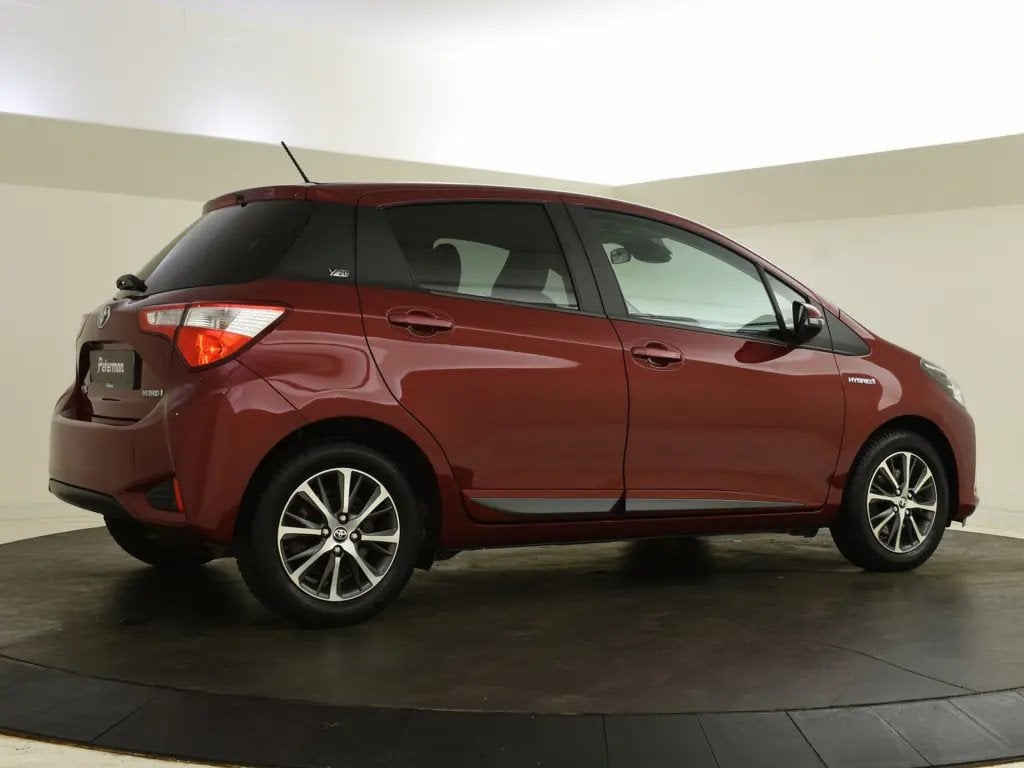 Toyota Yaris 1.5 Hybrid Y20 | Carplay | Camera € 16.900,00, 1497 cc, Gebruikt, 4 cilinders, 100 pk