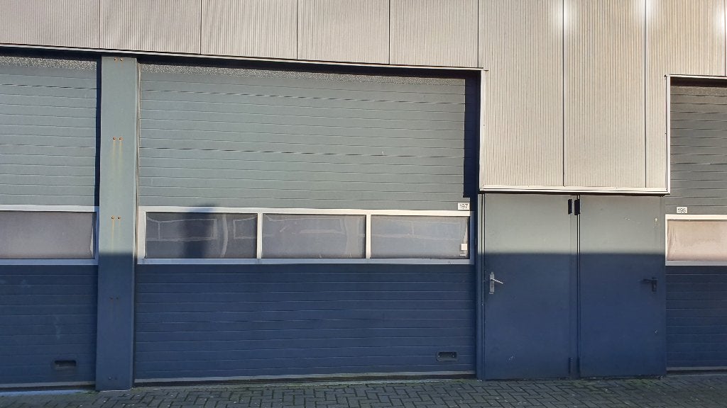 Bedrijfsloods Leeuwarden te huur (ca. 45m2), 45 m², Huur, Bedrijfsruimte