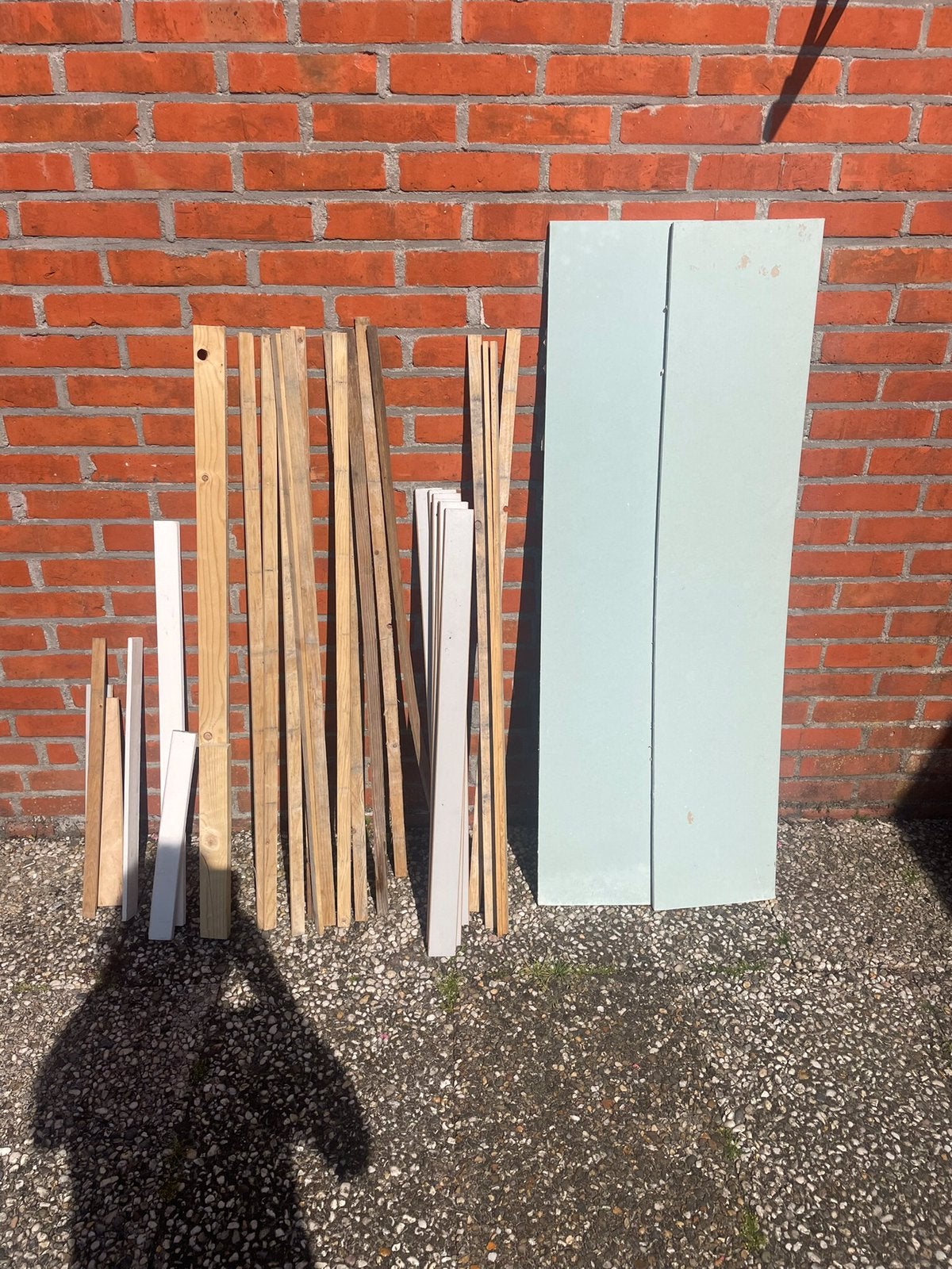 Gratis: Bundel nieuwe houten Latjes+2 Stukken Gipsplaat, Ophalen, Minder dan 25 mm, Overige typen, Nieuw
