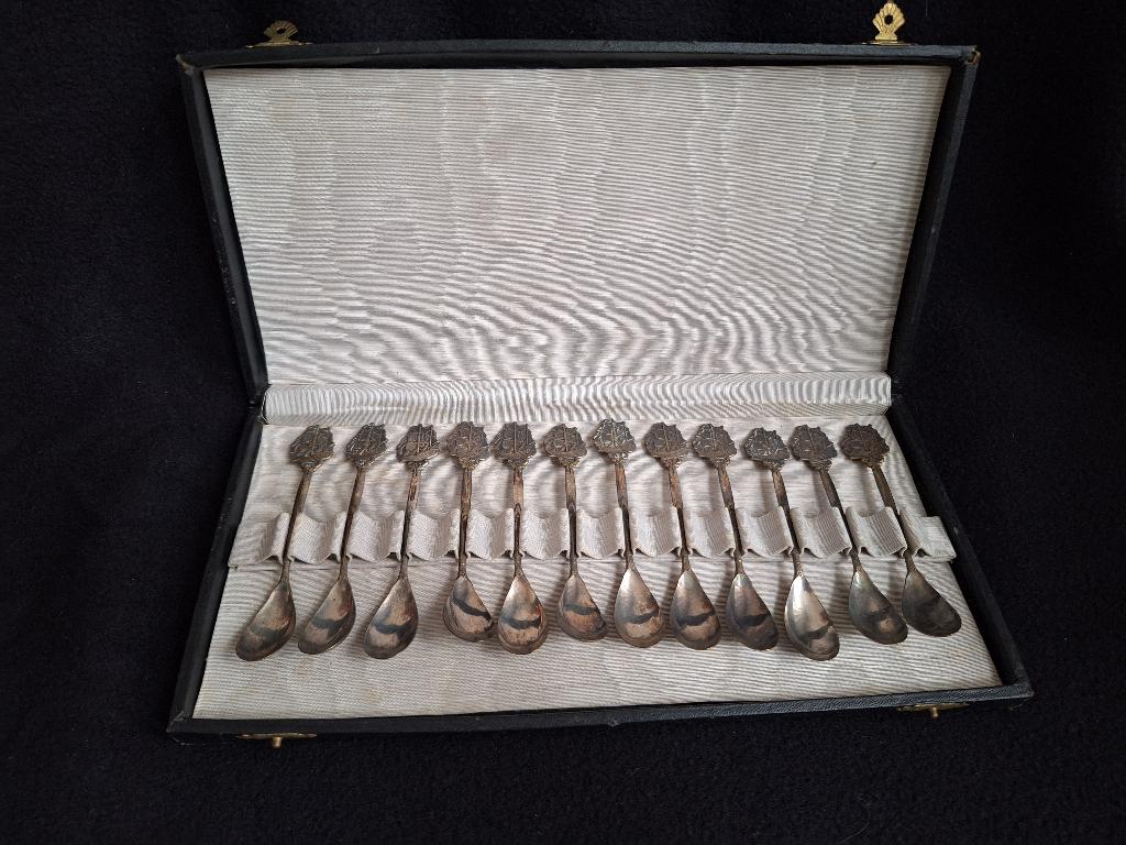 Set van 12 vintage verzilverde theelepels, Antiek en Kunst, Antiek | Bestek, Ophalen