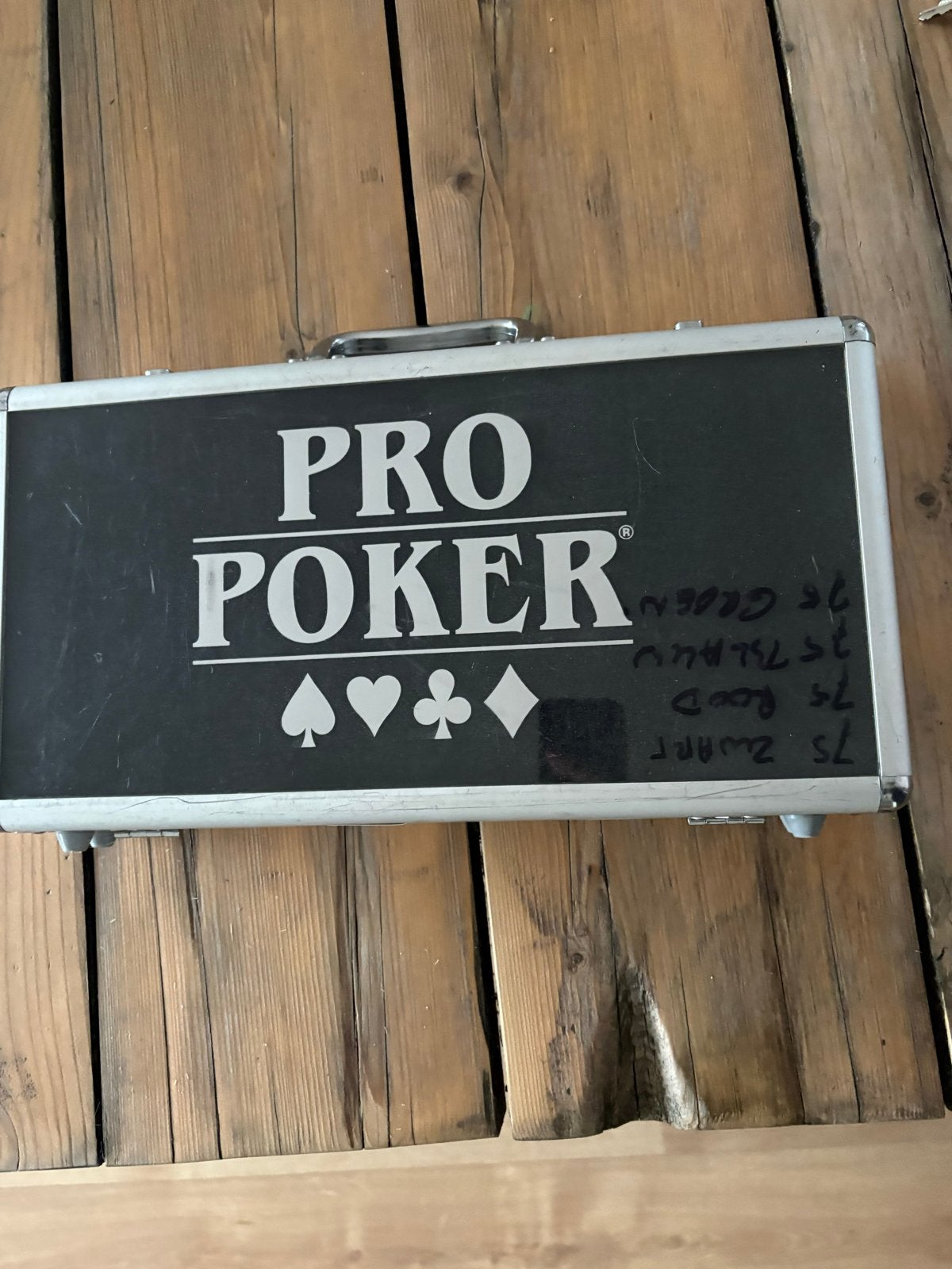 Pro Poker Set met Chips, Kaarten en Dobbelstenen, Drie of vier spelers, Ophalen, Gebruikt