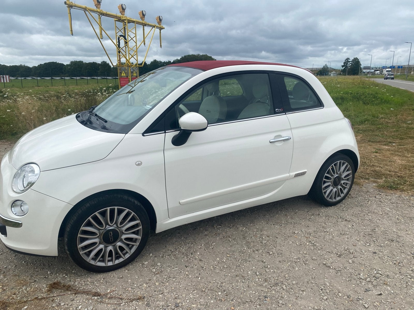 Fiat 500 Twinair Turbo 80pk 2015 Wit 67988  km NAP, Auto's, 31 €/maand, Wit, Origineel Nederlands, Handgeschakeld