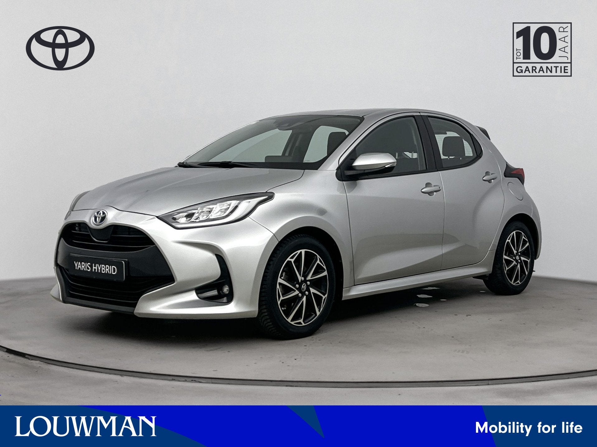 Toyota Yaris 1.5 Hybrid 115 First Edition | Parkeercamera |, Auto's, 12 maanden, Gebruikt, 1490 cc, Bedrijf