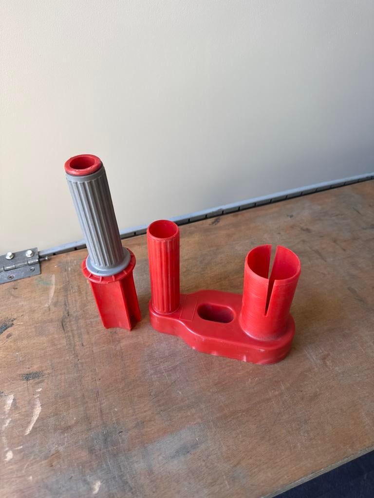 Handvat voor bindfolie dispenser, Ophalen, Gebruikt