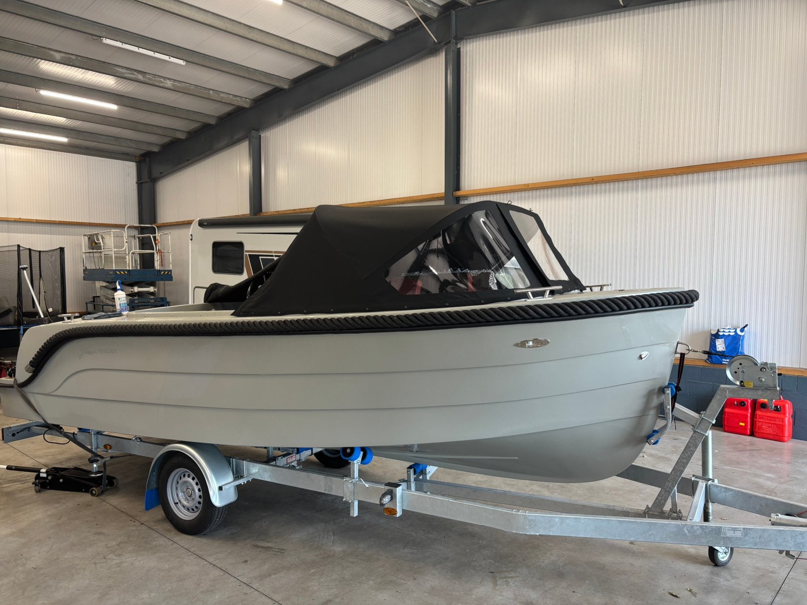 Tender Sloep 630 Vaarbewijsvrij incl trailer, Bilgepomp, Tender, Carbon, Ophalen of Verzenden