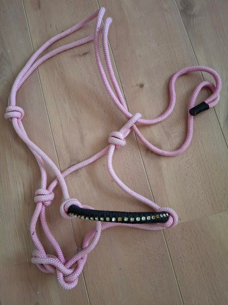 Touwhalster maat cob te koop, Dieren en Toebehoren, Paarden en Pony's | Hoofdstellen en Tuigage, Ophalen of Verzenden, Zo goed als nieuw