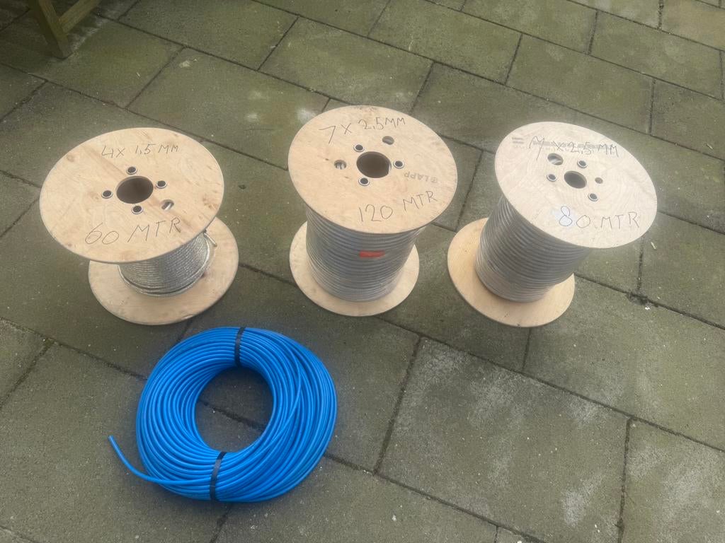 Nieuw  Lapp olflex classic CY 7x2.5 mm  div rollen, Doe-het-zelf en Verbouw, Elektra en Kabels, Ophalen, Nieuw, Kabel of Snoer